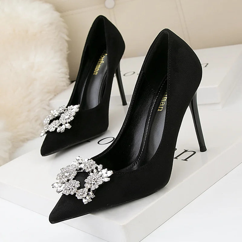 Modern Rose Heels