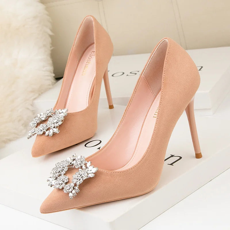 Modern Rose Heels