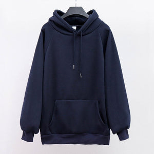 Minimalistischer Kapuzenpullover