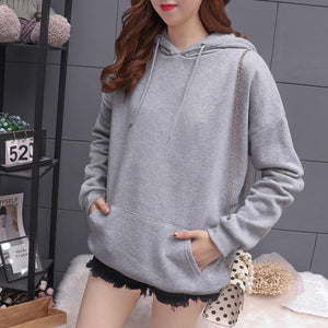 Minimalistischer Kapuzenpullover