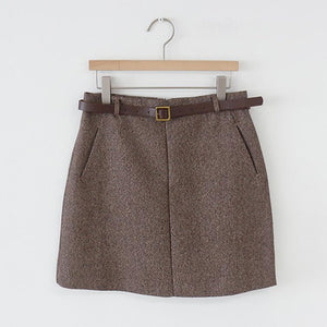 LORVENE Chic Luxe skirt featuring elegant fabric and stylish design, displayed on a neutral background.