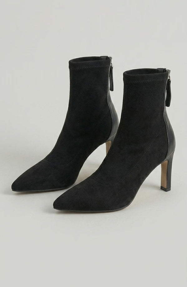 Elegant Stiletto Boot (600x920)