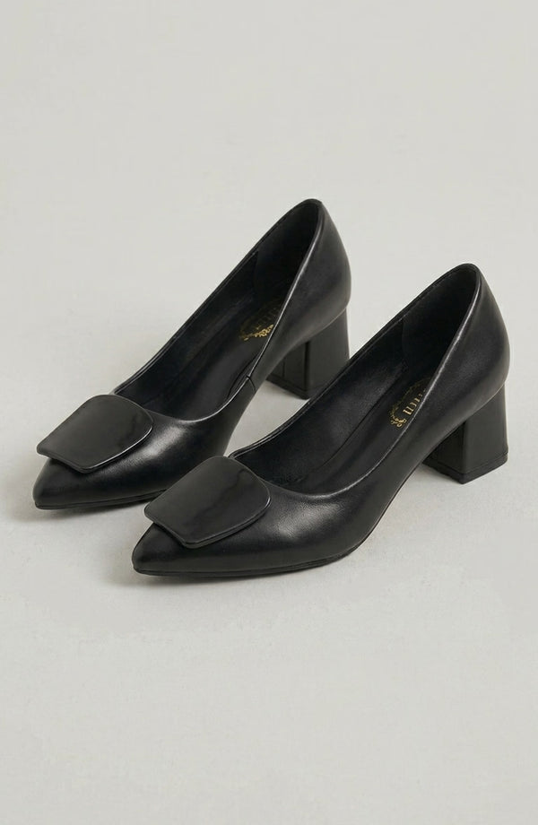 LORVENES block heel pumps in black leather with pointed toe and sturdy heel for stylish comfort. (600x920)