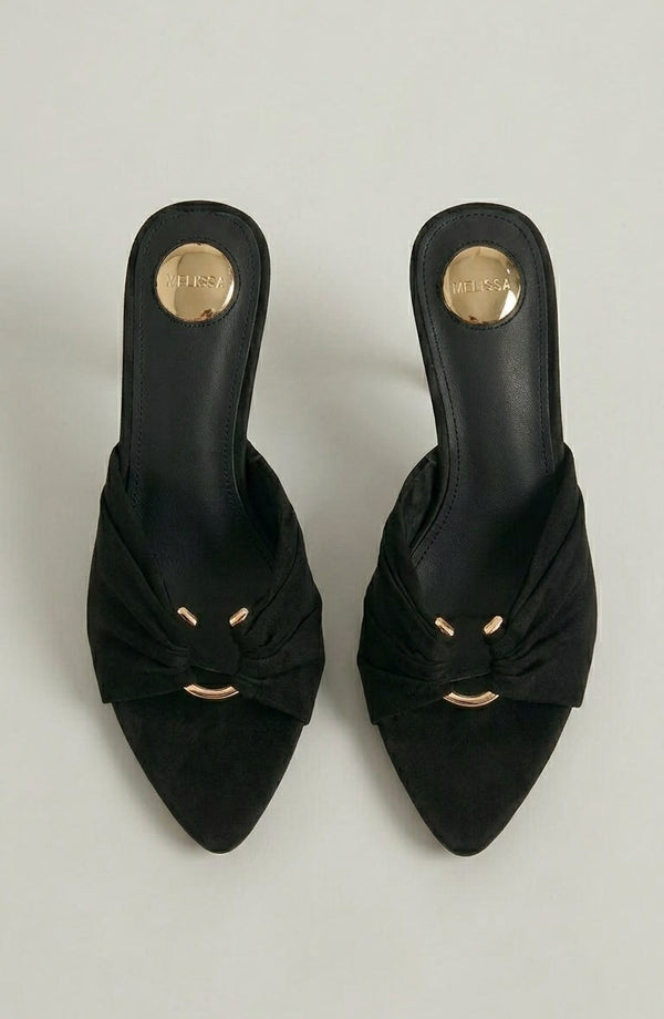 LORVENES pointed stiletto heels in black with sleek design, featuring a narrow toe and high heel for elegant style. (600x920)