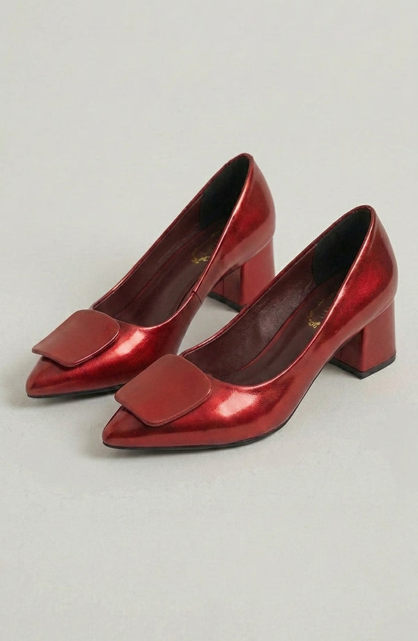 LORVENES block heel pumps in black with sleek pointed toes and sturdy block heels, designed for stylish comfort. (600x920)
