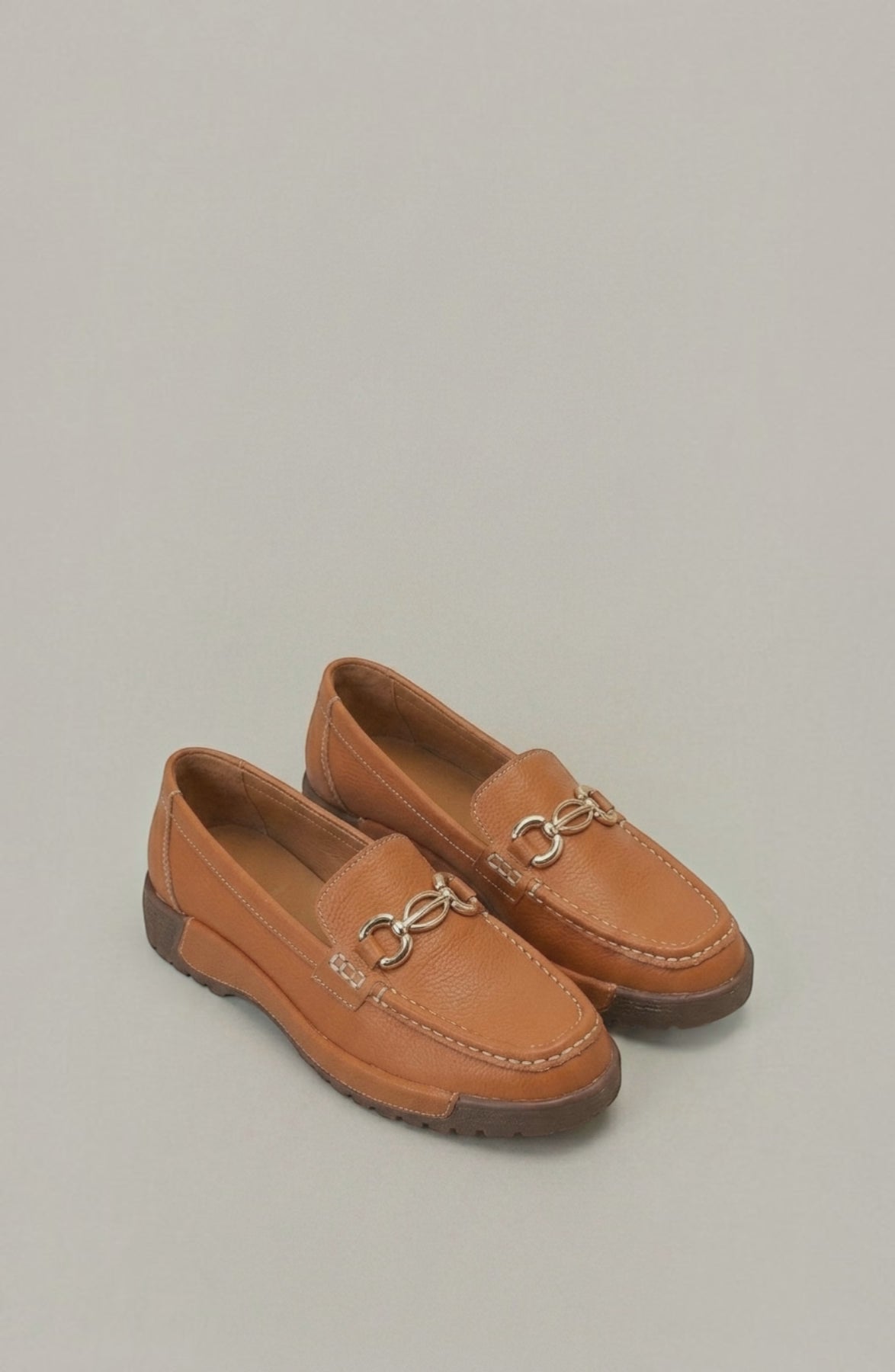 Dream Crest Loafer