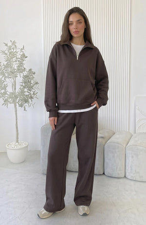 LORVENES cotton knit lounge set with long sleeves and relaxed fit, featuring soft, comfortable fabric in a stylish casual style.