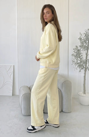 LORVENES cotton knit lounge set with long sleeves and relaxed fit, displayed on a model with a soft, comfortable appearance.