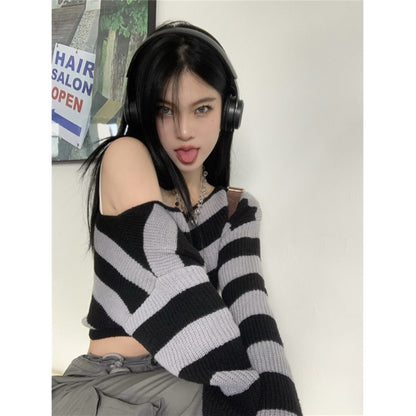 LORVENE Timeless Short Knit Pullover