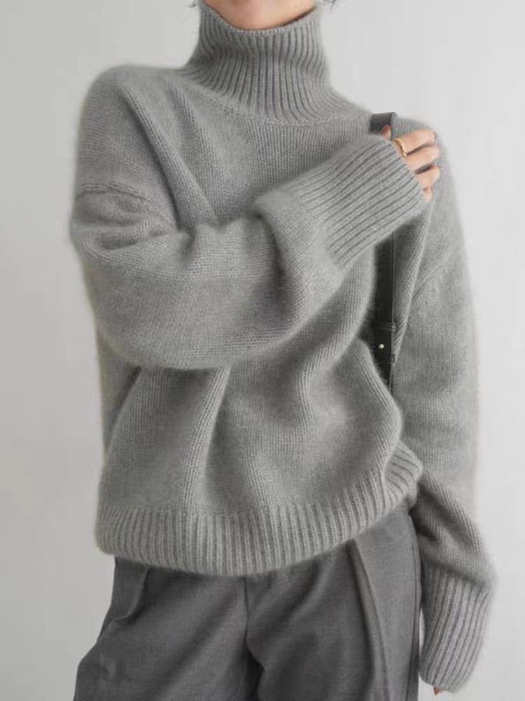 LORVENE Luxe Rib Turtleneck