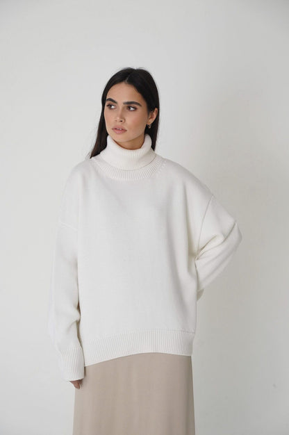 LORVENE Timeless High Neck Knit