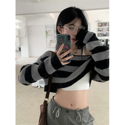 LORVENE Timeless Short Knit Pullover