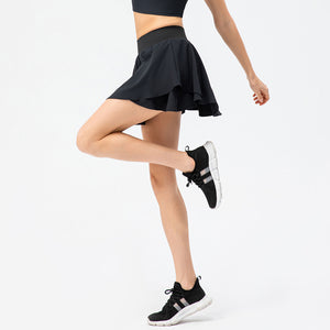 LORVENE Elegant Line skirt in neutral fabric, shown with a close-up of the tailored waistband and smooth fabric details.