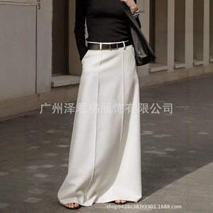 LORVENE Mode Grace skirt in soft fabric with a flowing design, shown in a full-length view on a model.