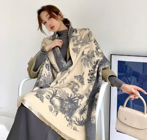 LORVENE Handcrafted Wool Shawl