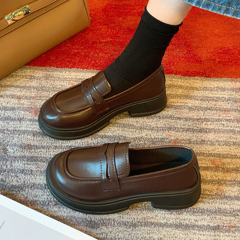 Calm Curve Loafers - LORVENES