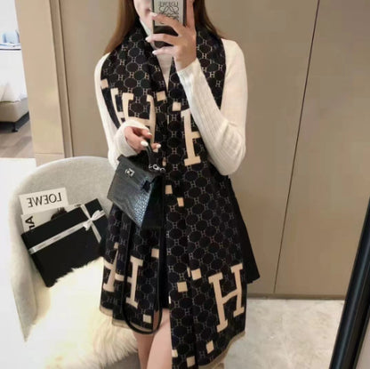 LORVENE Handcrafted Wool Shawl