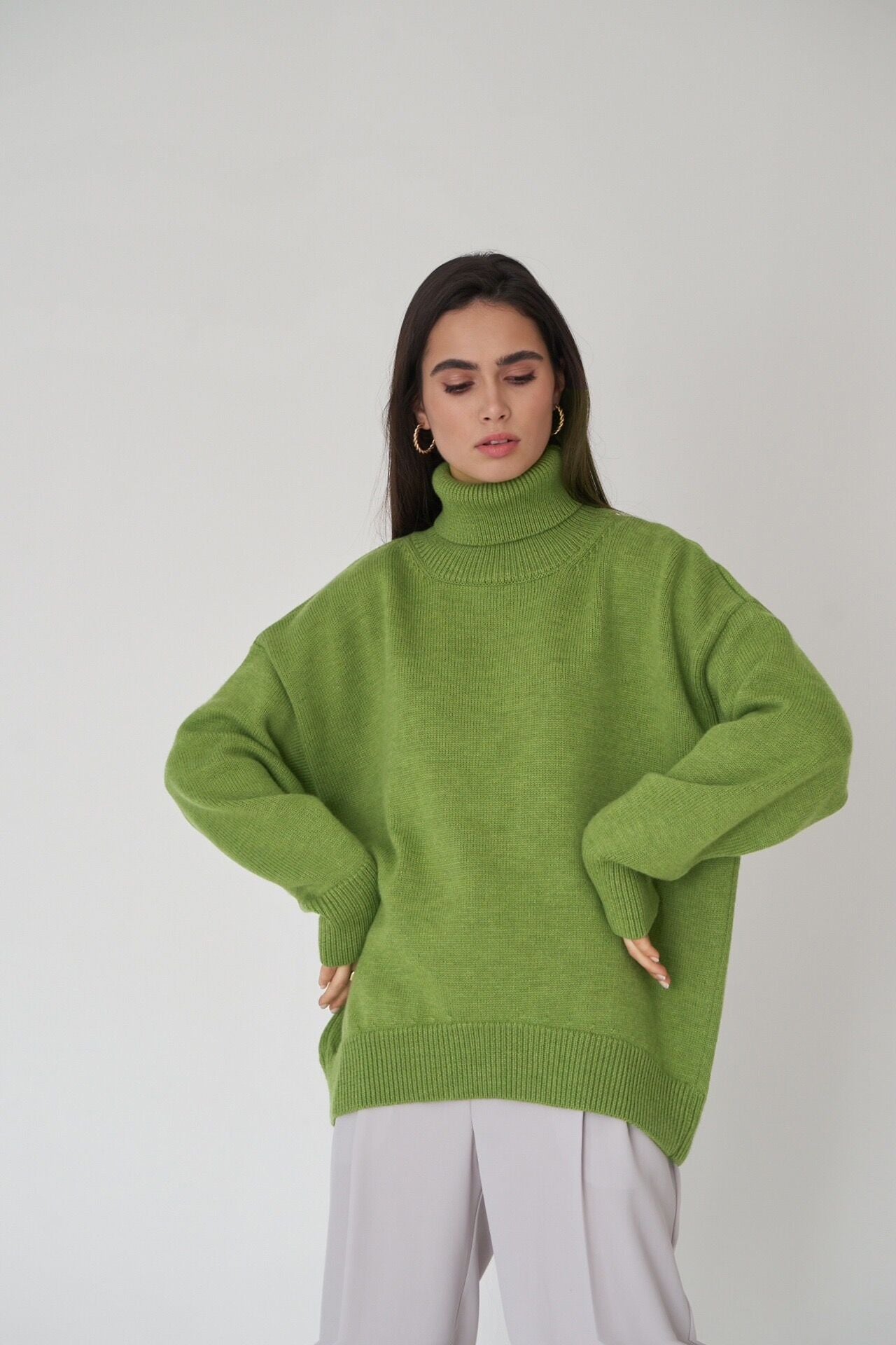 LORVENE Timeless High Neck Knit