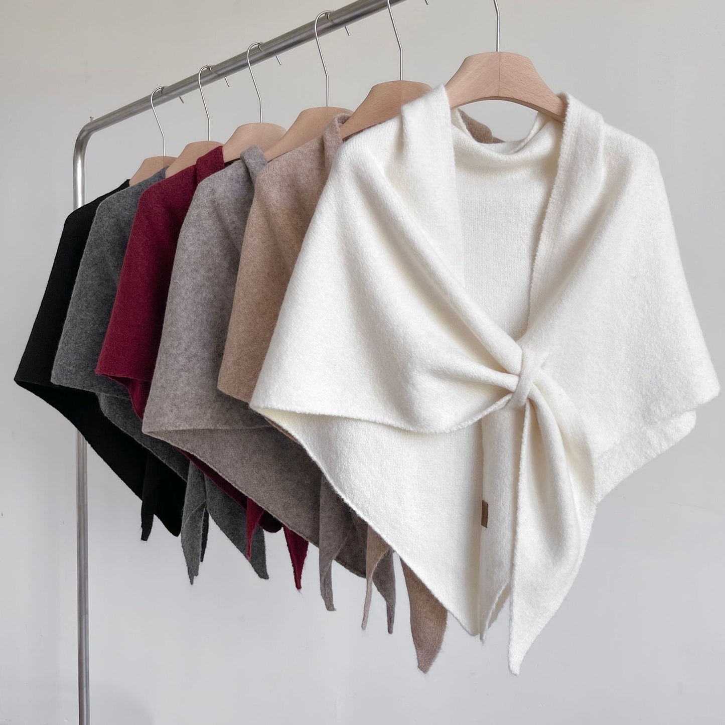 LORVENE Cozy Knit Wrap