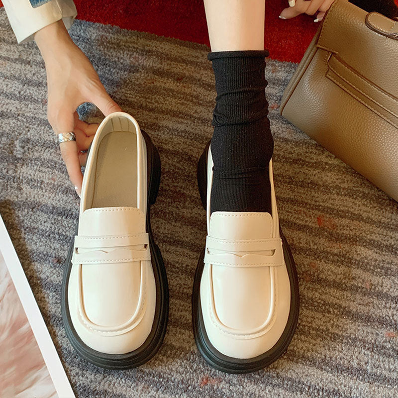 Calm Curve Loafers - LORVENES