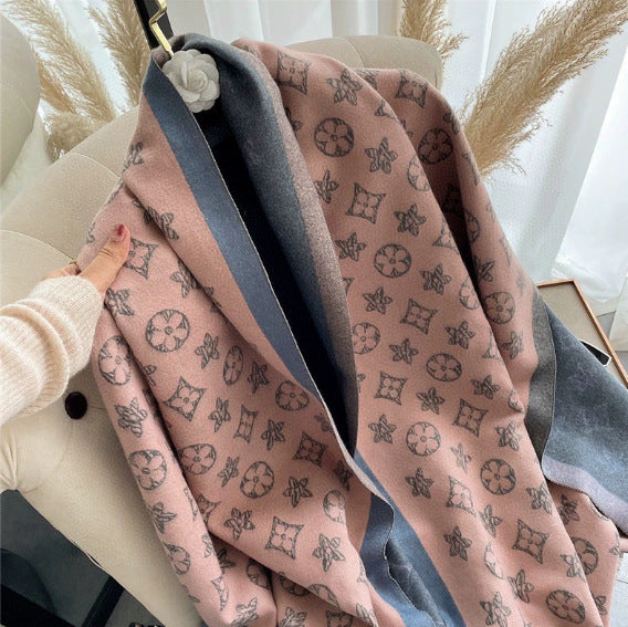 LORVENE Handcrafted Wool Shawl