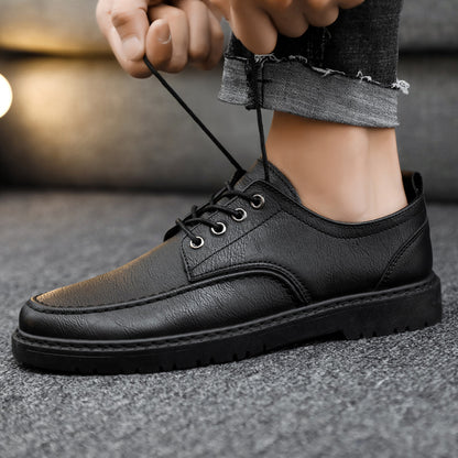 Men’s Black Textured Leather Lace-Up Shoes