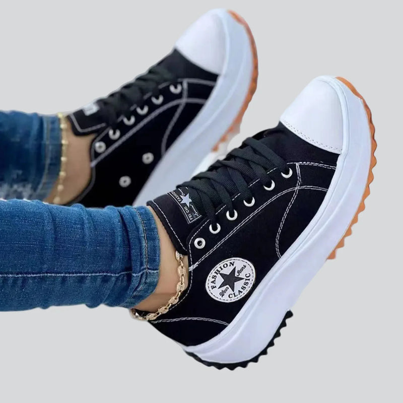 Stride Frost Sneakers