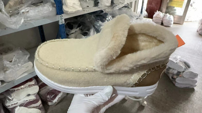 LORVENE Croc Pattern Boots