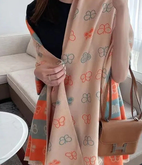 LORVENE Handcrafted Wool Shawl