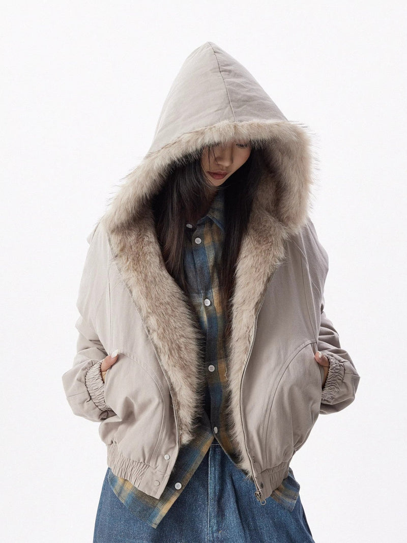 LORVENES fur-collar hooded puffer jacket featuring a shiny quilted design and a cozy fur collar for warmth and style.
