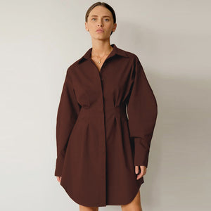 LORVENE Satin Relax Set featuring smooth satin fabric, soft sleepwear with a relaxed fit and elegant design.