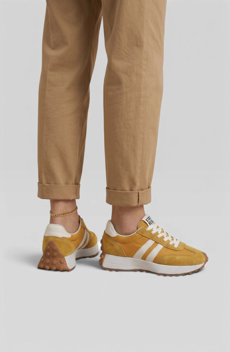 LORVENES Chunky Platform Sneakers in white with thick soles and stylish design, perfect for casual wear.