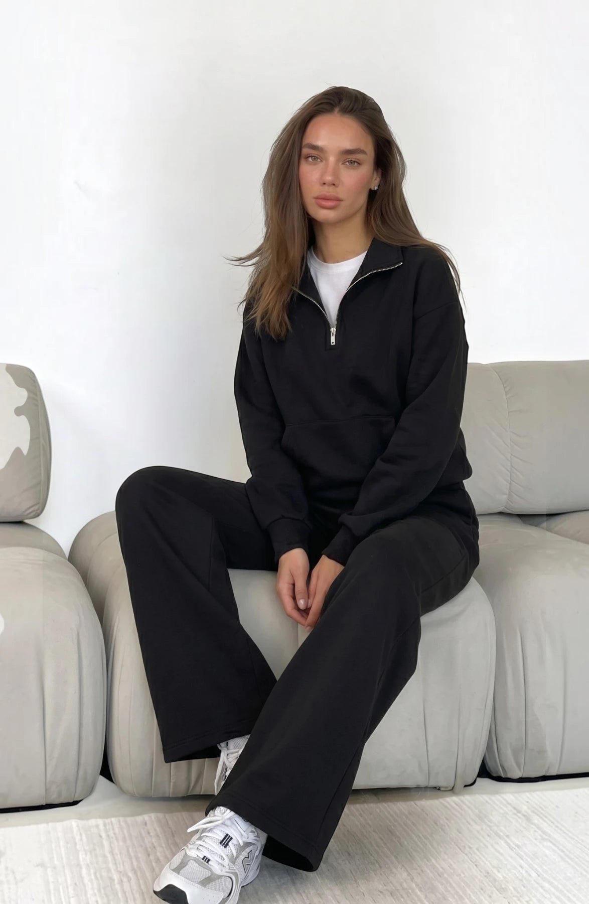 LORVENES cotton knit lounge set featuring a cozy, soft fabric in a relaxed fit, ideal for comfortable casual wear.