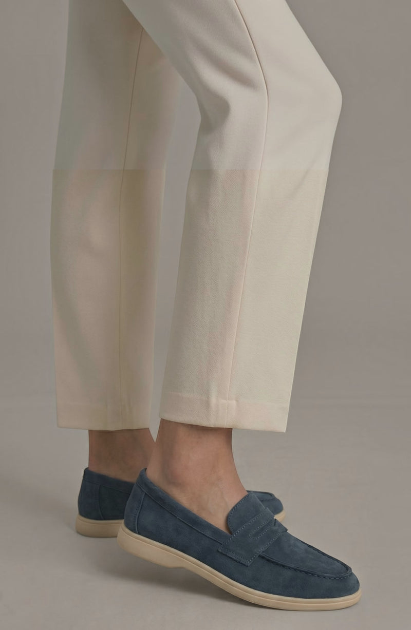 LORVENE Parisian Luxe loafers in classic leather with sleek design and elegant stitching, perfect for stylish casual wear.