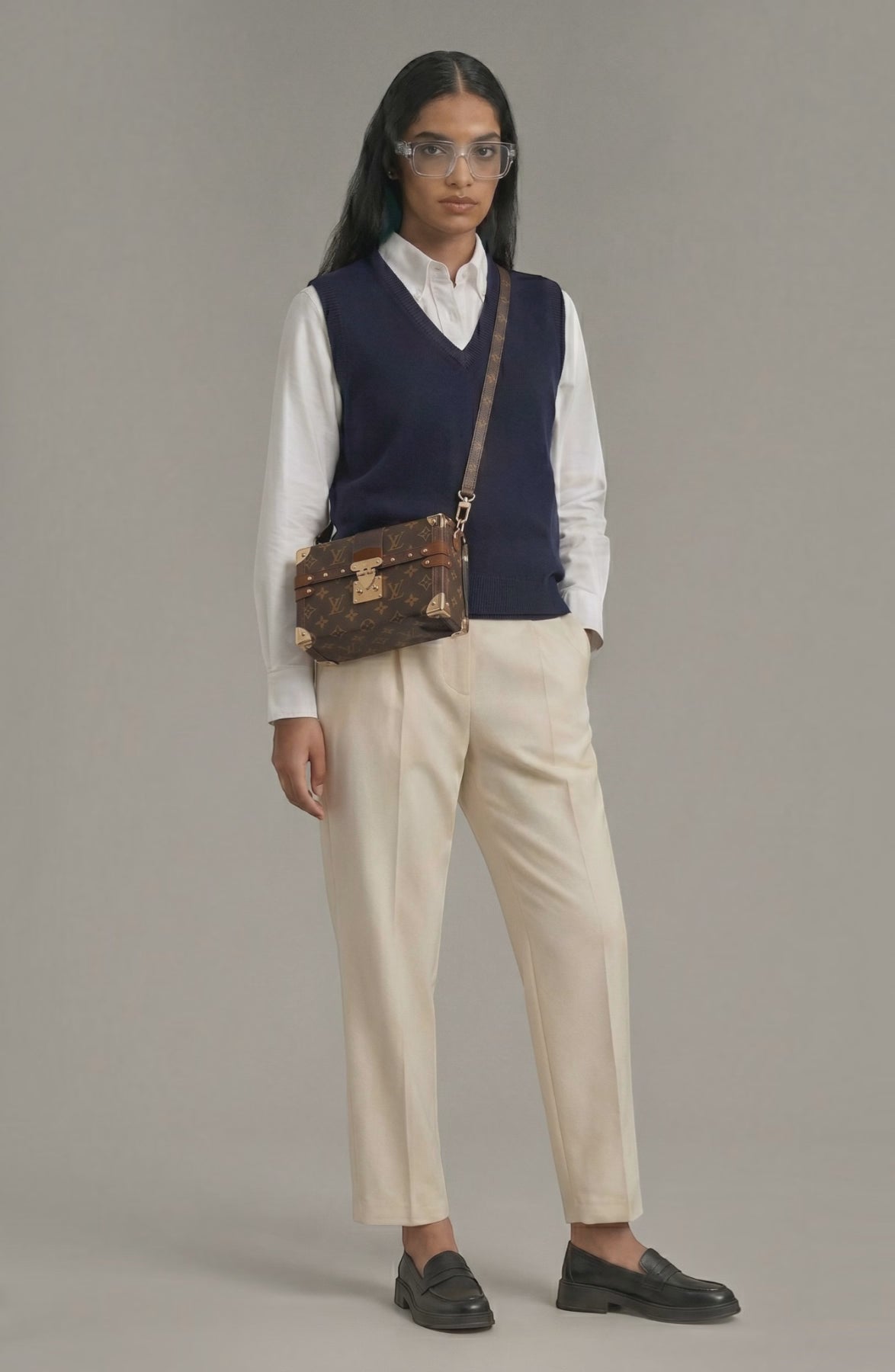 Calm Curve Loafers