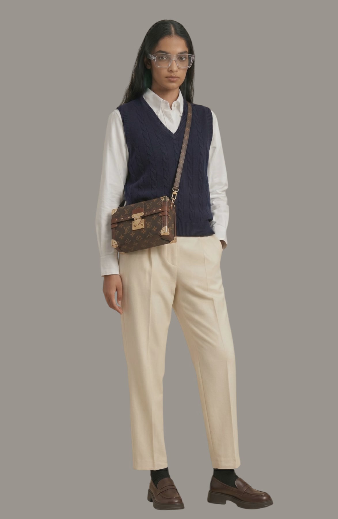 Calm Curve Loafers