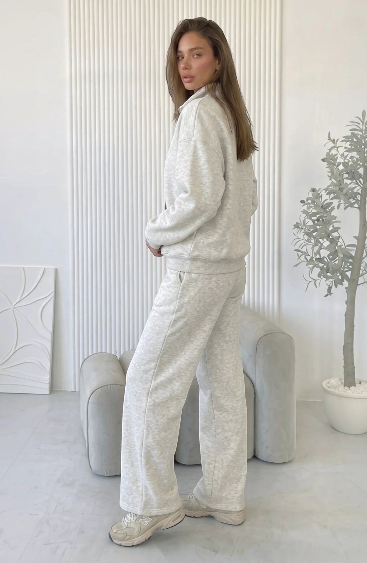 LORVENES cotton knit lounge set featuring a cozy long-sleeve top and matching pants in soft, comfortable fabric.
