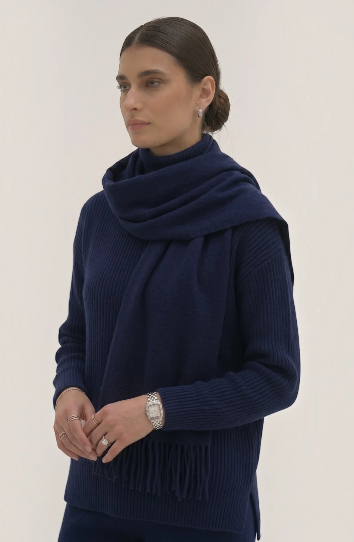 LORVENES Pure Wool Solid Scarf
