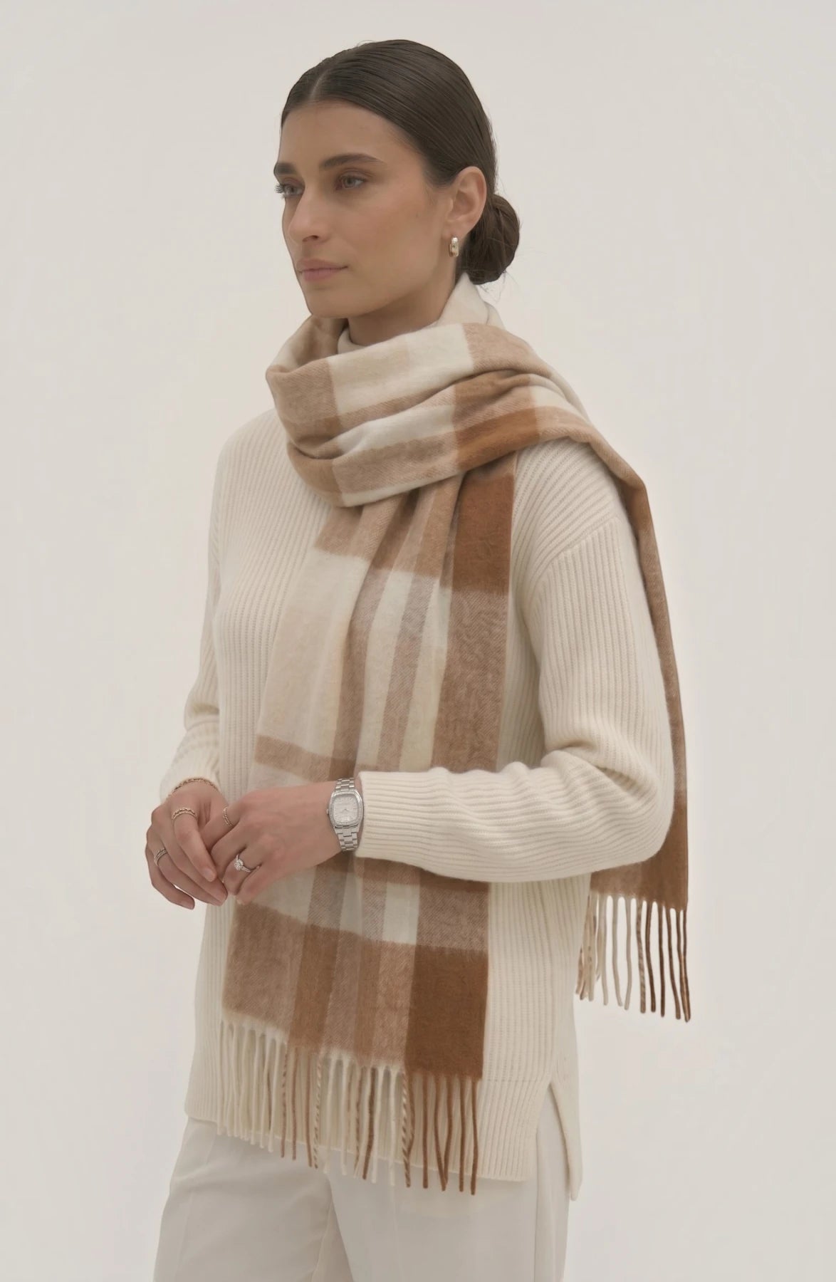 LORVENES Plaid Wool Tassel Scarf