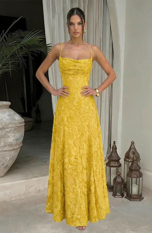LORVENES sexy flowy evening dress in elegant fabric, featuring a flattering silhouette and stylish design for formal occasions.