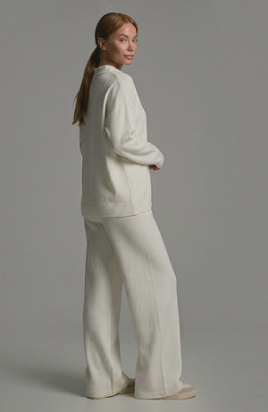 LORVENES knit trouser set featuring a cozy, stylish top and matching trousers, perfect for casual or lounge wear.
