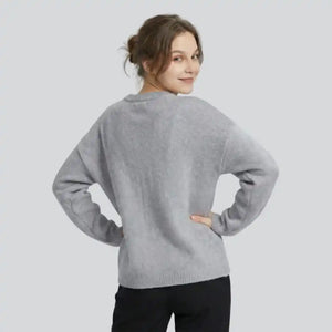 Klassischer Strickpullover