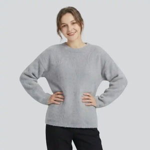 Klassischer Strickpullover