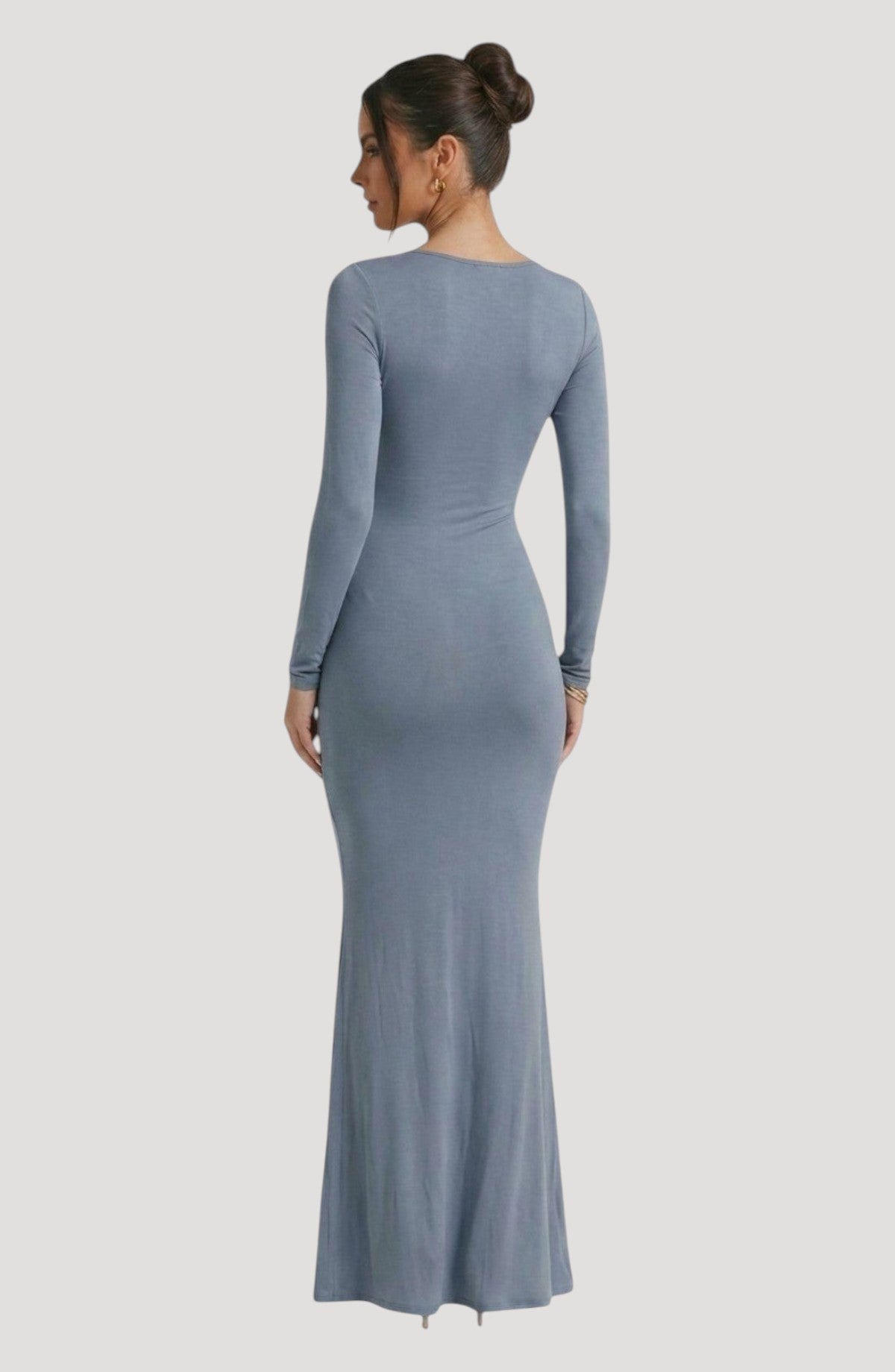 LORVENES blue long-sleeve maxi dress with a flattering fit and subtle sheen, perfect for evening wear.
