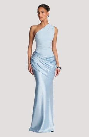 LORVENES fishtail bodycon dress in black, form-fitting design with a sleek silhouette and elegant neckline.