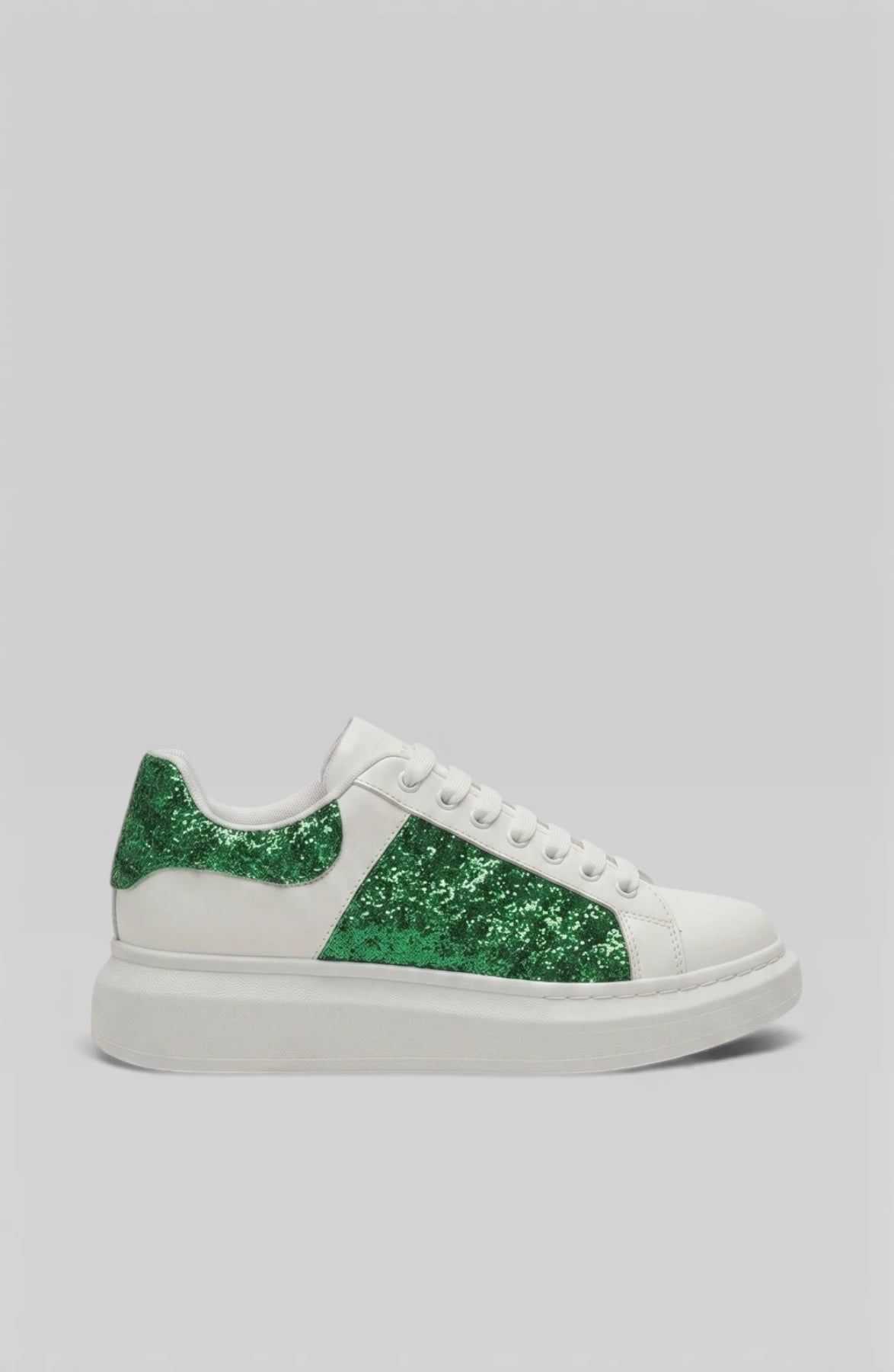 LORVENES Classic White Sneakers showing clean white leather upper and white rubber sole on a plain background.
