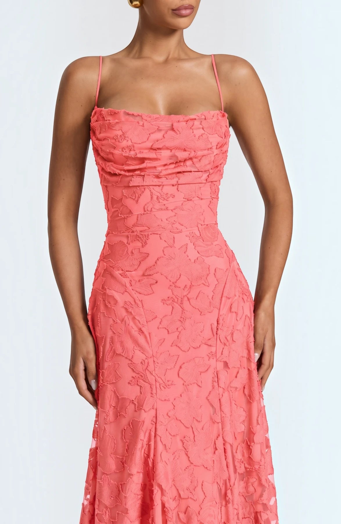 LORVENES sexy flowy bridal dress with elegant fabric and flowing design, perfect for wedding ceremonies and special occasions.